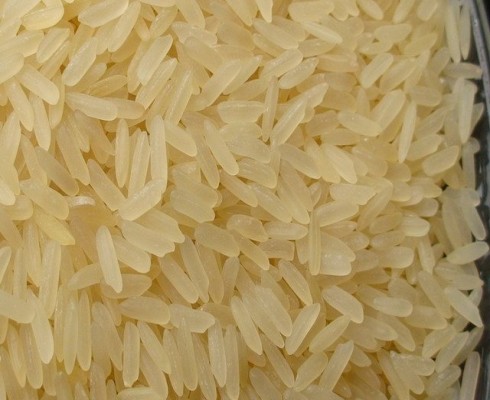 IR64 Parboiled 5 % Broken Rice
